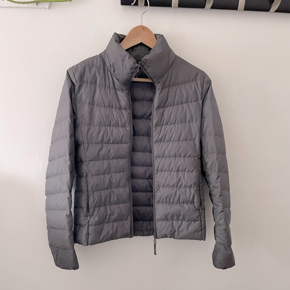 UNIQLO Ultra Light Down Jacket